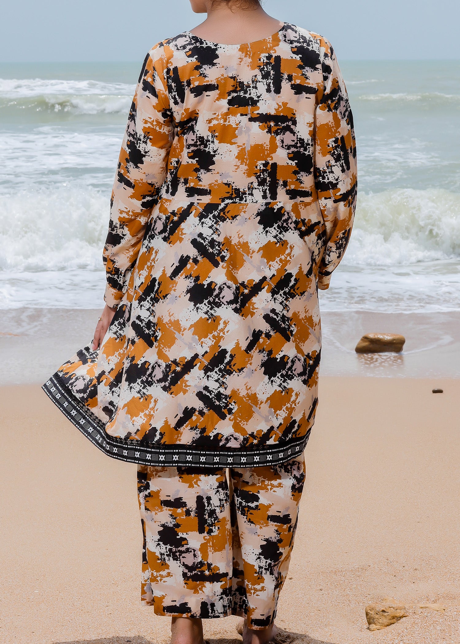 Abstract Print 2-Piece Lawn Suit