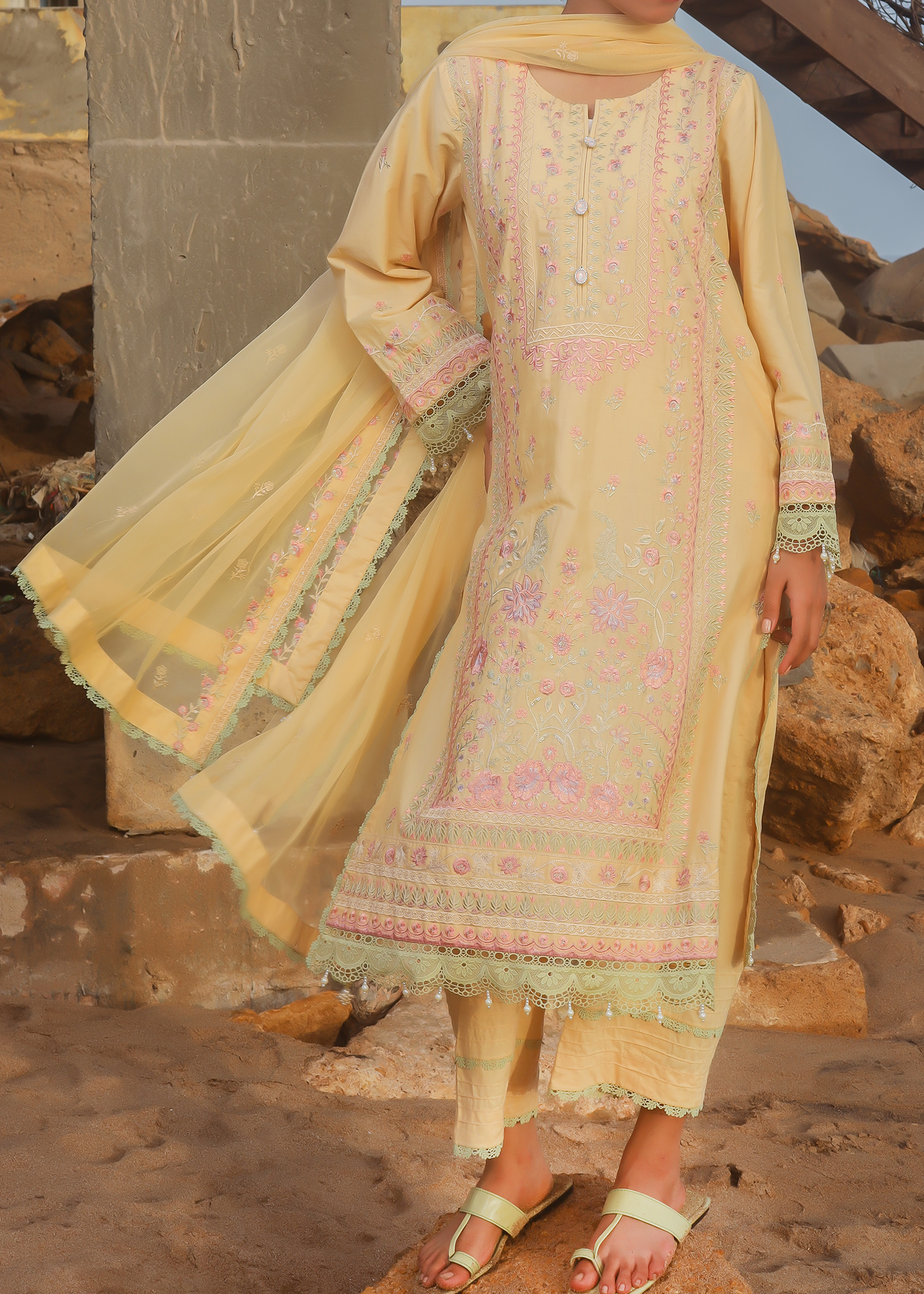 RANG E SAHAR
